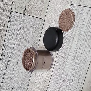 MAC COSMETICS NEW SUNNYDAZE PIGMENT VERY RARE